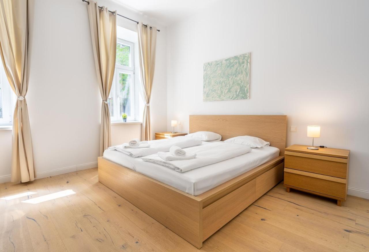 Cottageviertel - Stilvolles Apartment In Parknahe Vienna Exterior photo